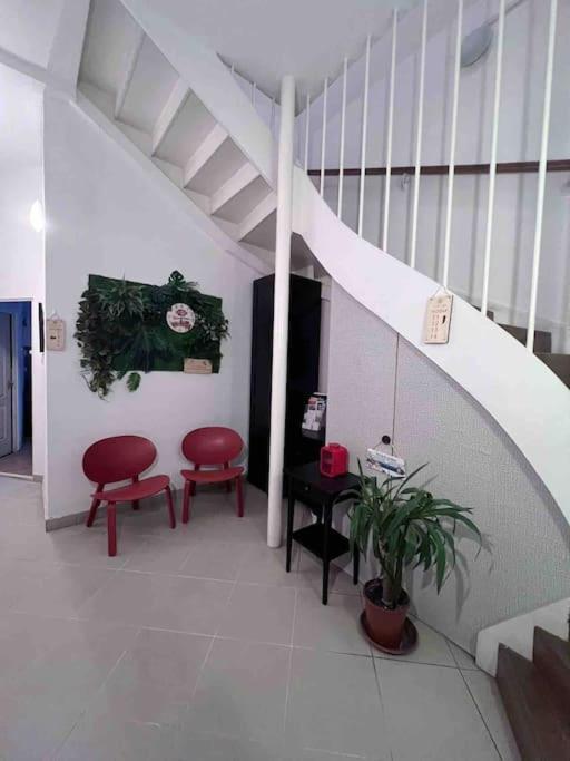 11# Sunflower Cozy Apartment Budapest Eksteriør billede